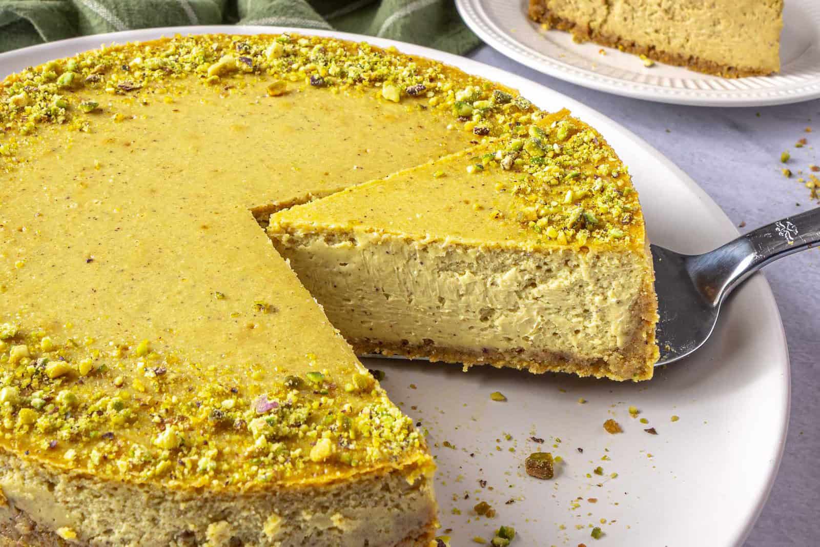 Easy Pistachio Cheesecake: A Showstopping Nutty Delight